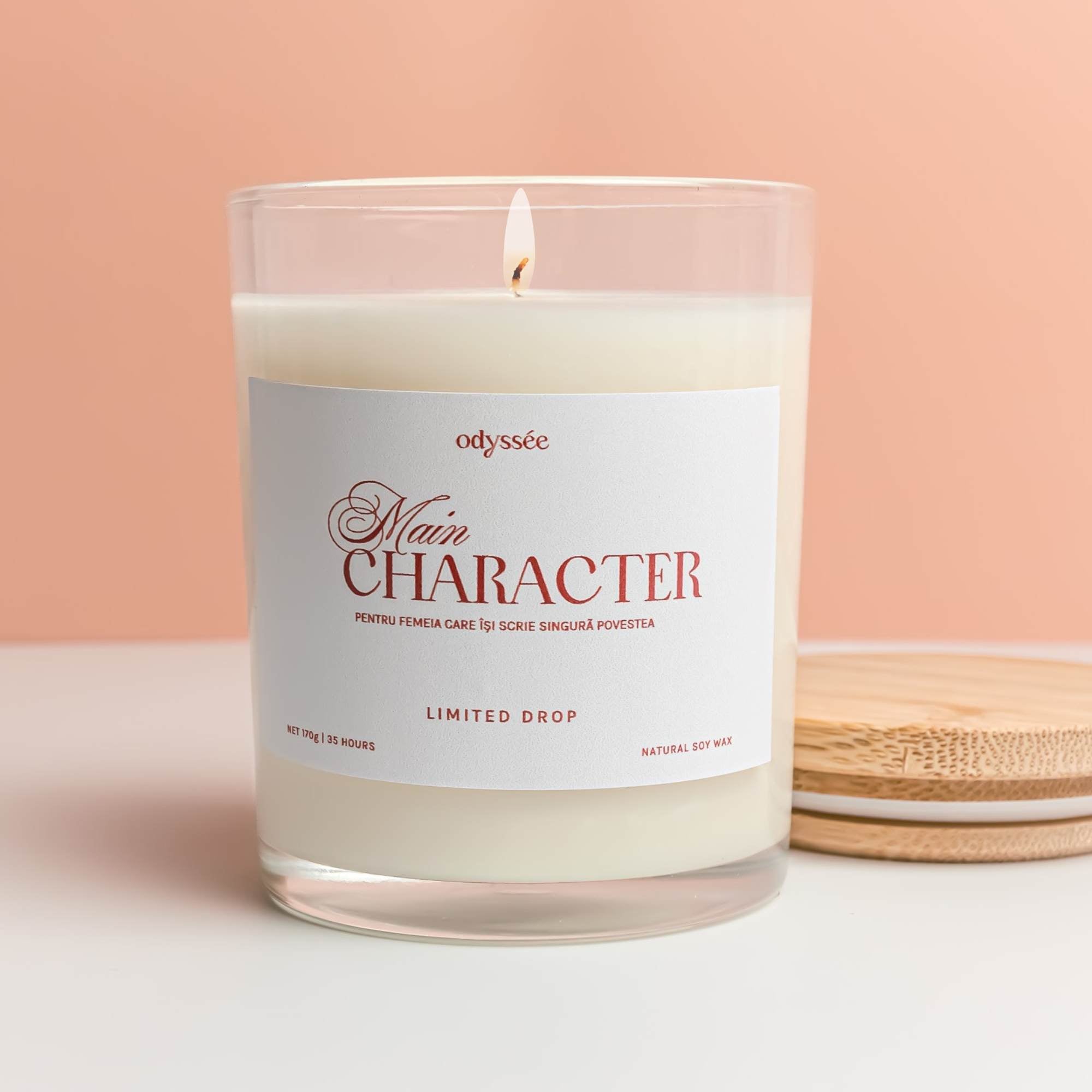Main-character-lumanare-parfumata-handmade-ceara-soia-naturala-odysseecandles-1_e3678f66-209e-4d8f-8e45-64640044f34d.jpg