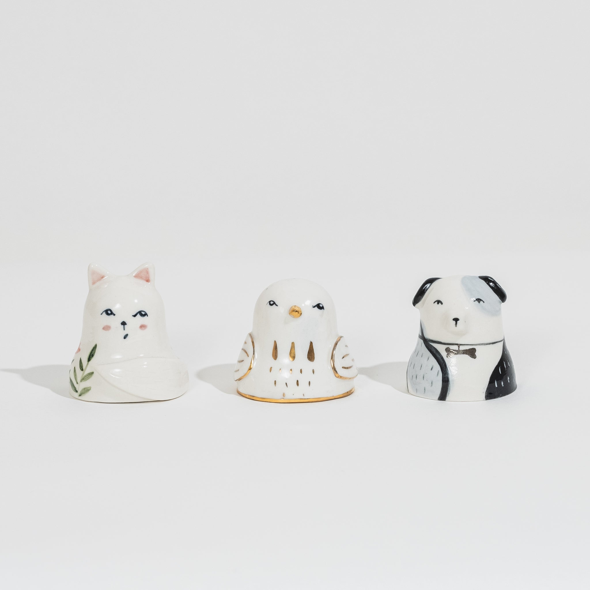 Porcelain fire extinguisher